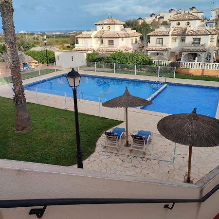 Апартаменты Apartamento En La Zenia Ориуэла Экстерьер фото
